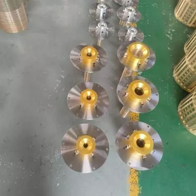 Tiyo extrusion mouri tèt